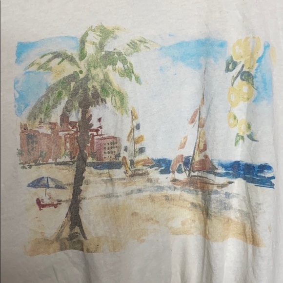 Zoe + Liv Off White T-shirt. Front tie. - Picture 3 of 5